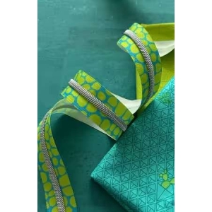 Lime Pebble Zipper Tape With Nickel Teeth