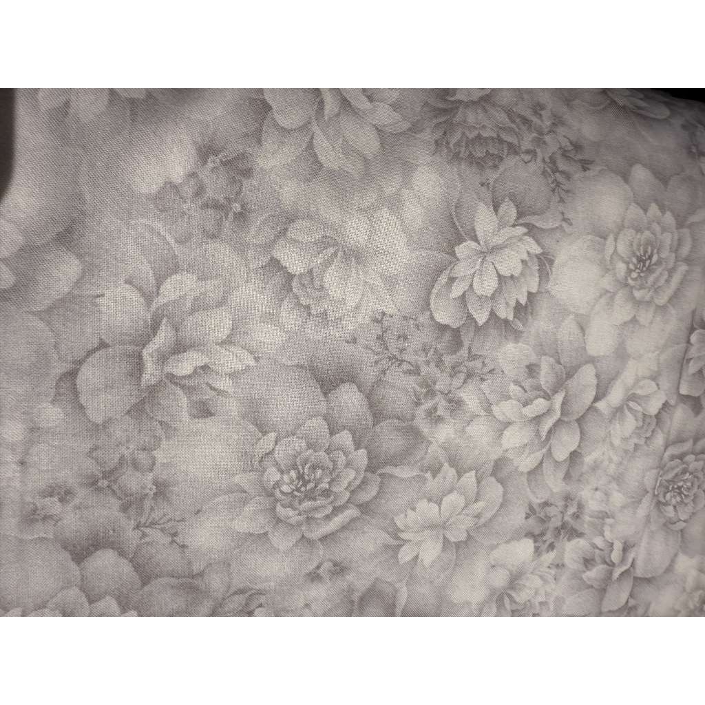 Bakstykke grå blomster